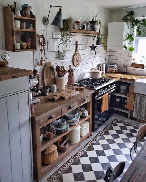 5 Ways To Make Your Kitchen More Witchy | Tea & Rosemary